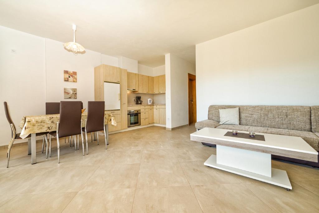 Apartment Una Pula